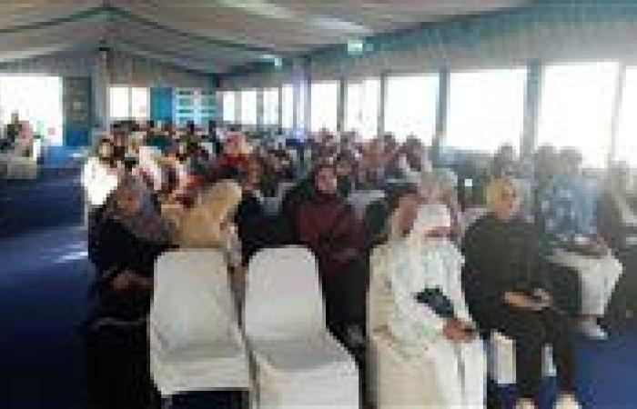 "الشباب والرياضة" بالأقصر تطلق برنامجا للتوعية بمخاطر الإدمان الإلكتروني