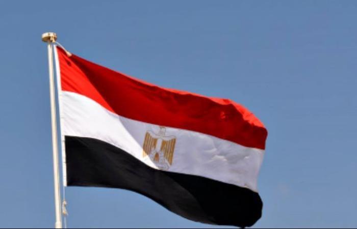 سفير مصر فى رام الله يلتقى بأمين سر اللجنة التنفيذية لمنظمة التحرير الفلسطينية